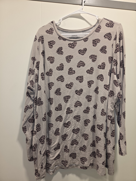 torrid Tops - torrid Beige Long Sleeve Tee with Leopard Heart Print
